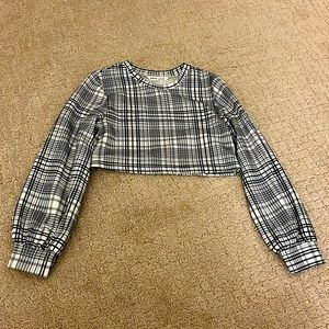 Girls black and white plaid crop top